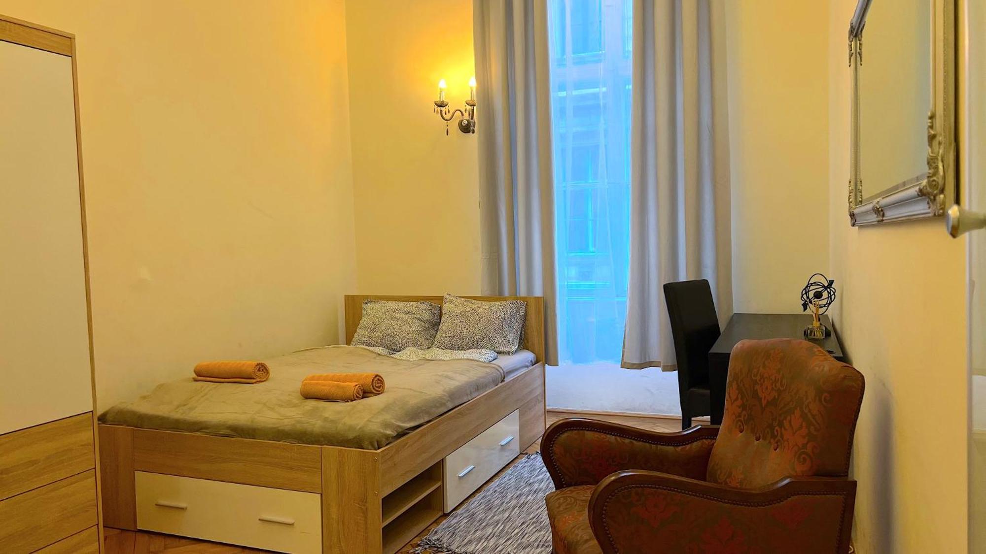 Best Of Guest House By Small Home Budapest Bagian luar foto